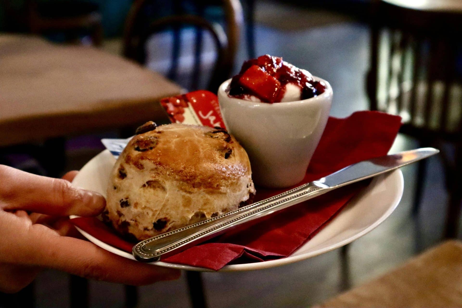 Edinburgh: Guided Food Tour - 1