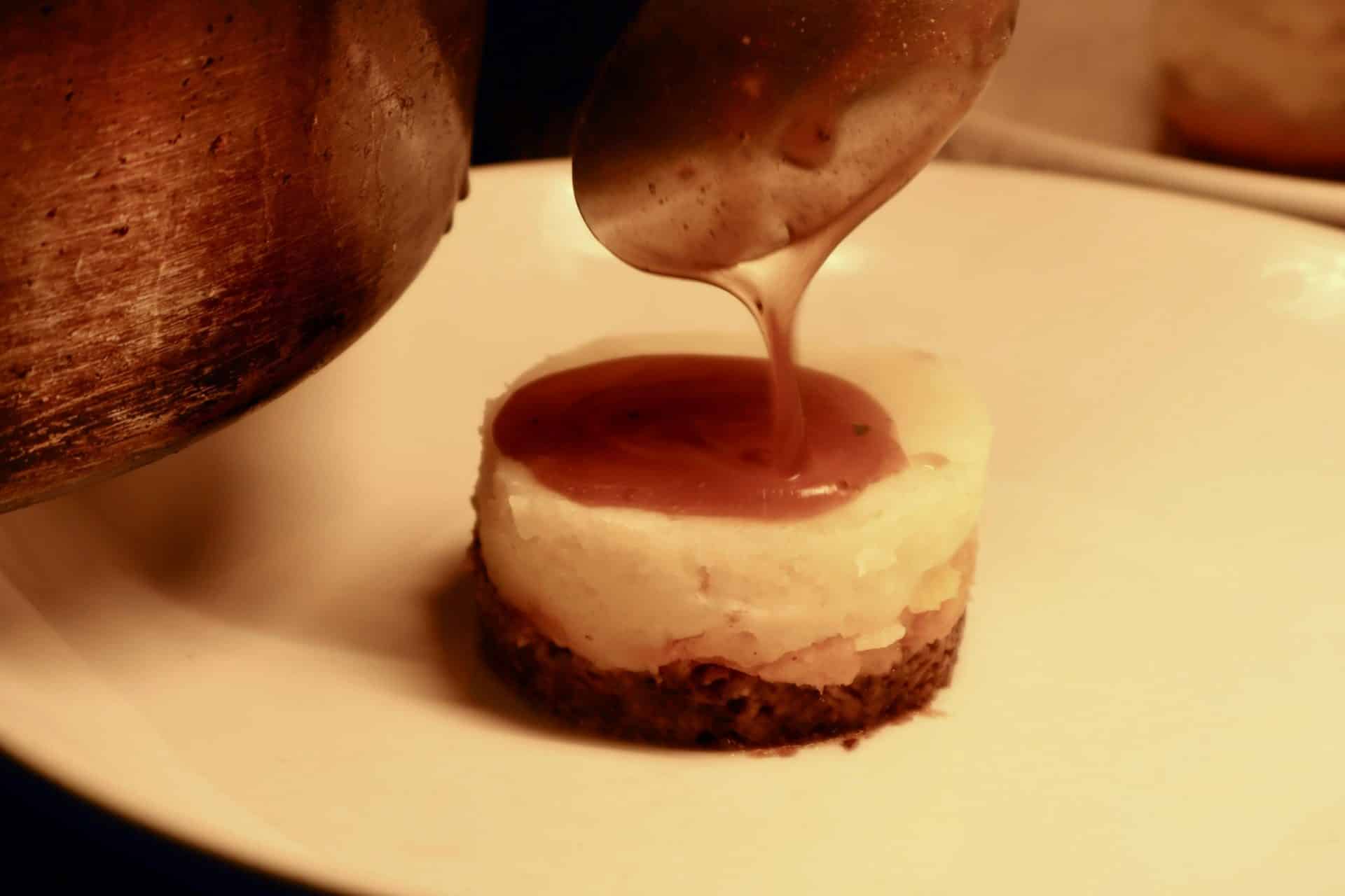 Edinburgh: Guided Food Tour - 2