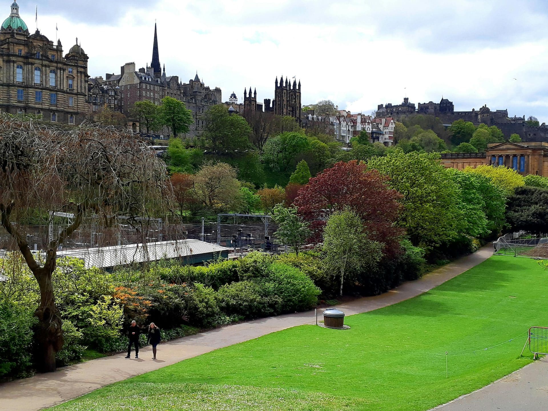 Historical Walking Tour Edinburgh - 2