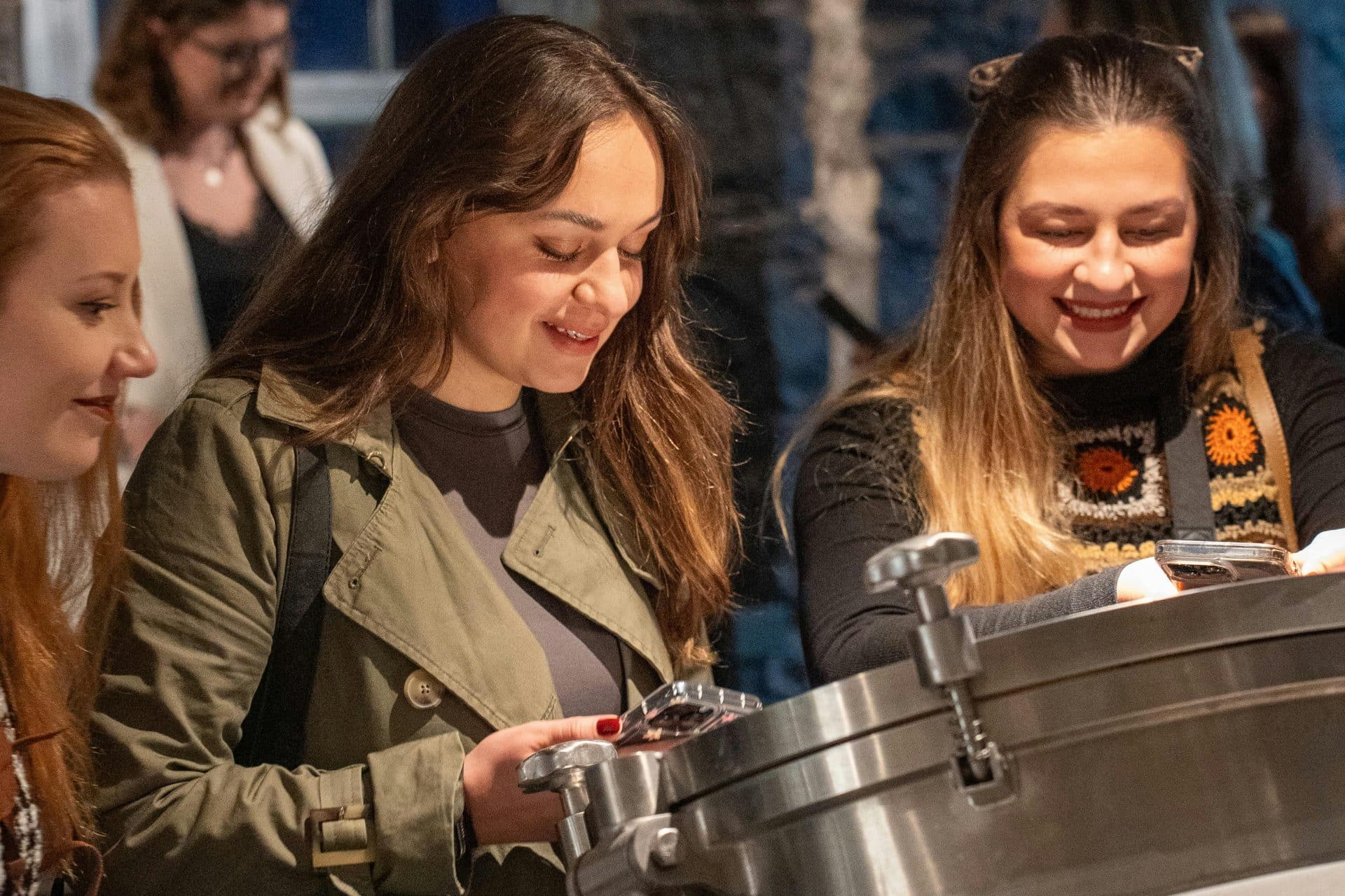 Holyrood Distillery: Guided Whisky & Gin Tasting Tour + Welcome Drink - 3