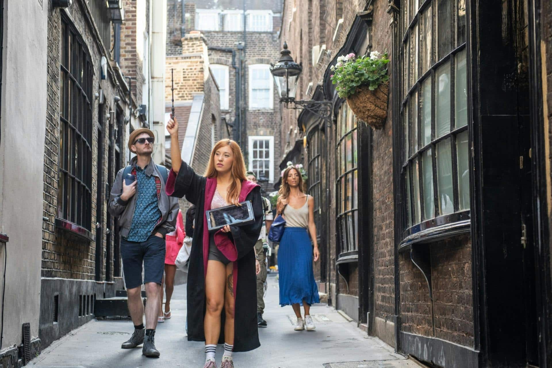 London: 2-Hr Private Harry Potter Film Sites Walking Tour + Live Magic Show - 3