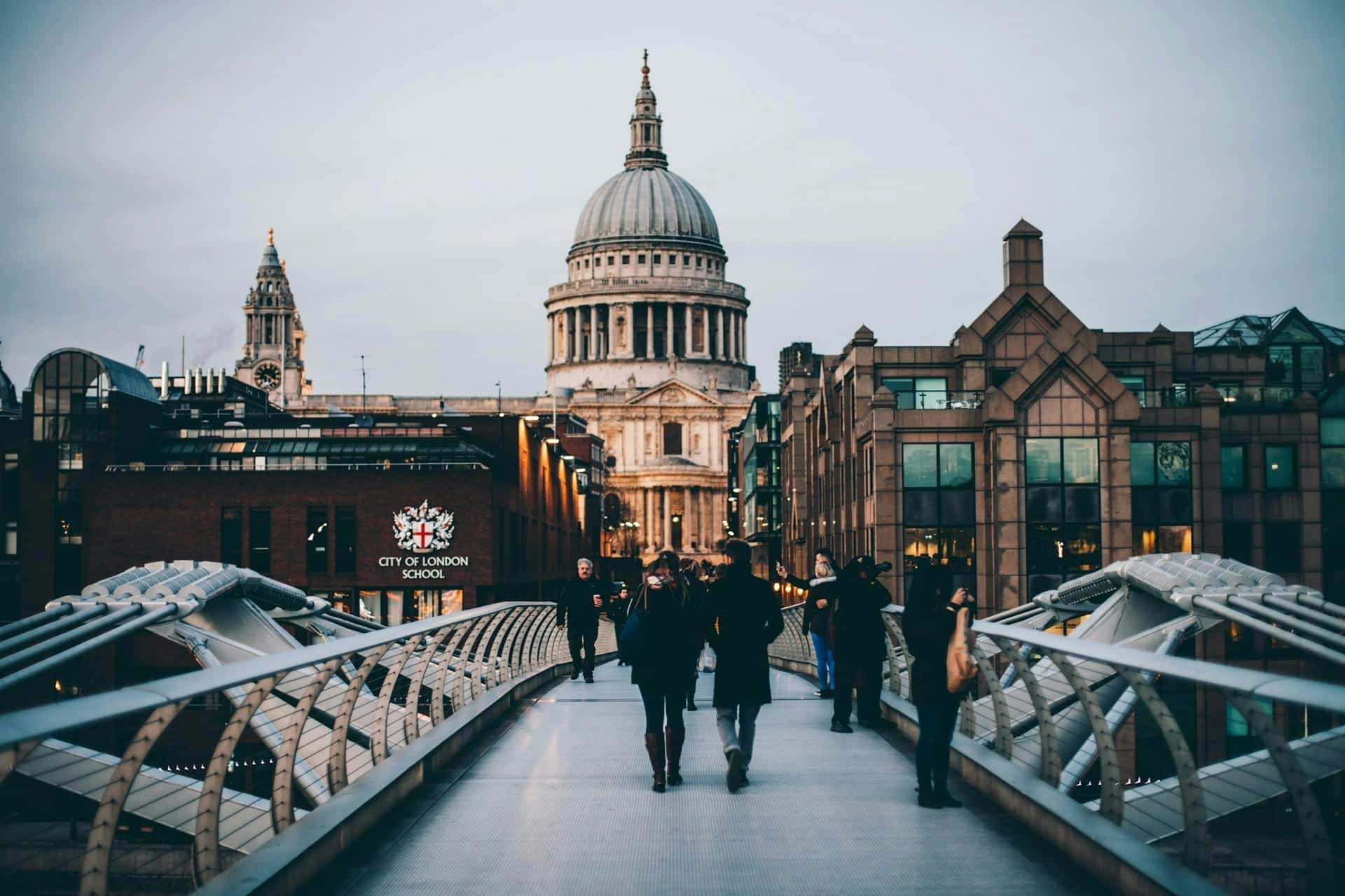 London: Harry Potter Film Sites Tour + Ghosts of London Combo Tour - 3