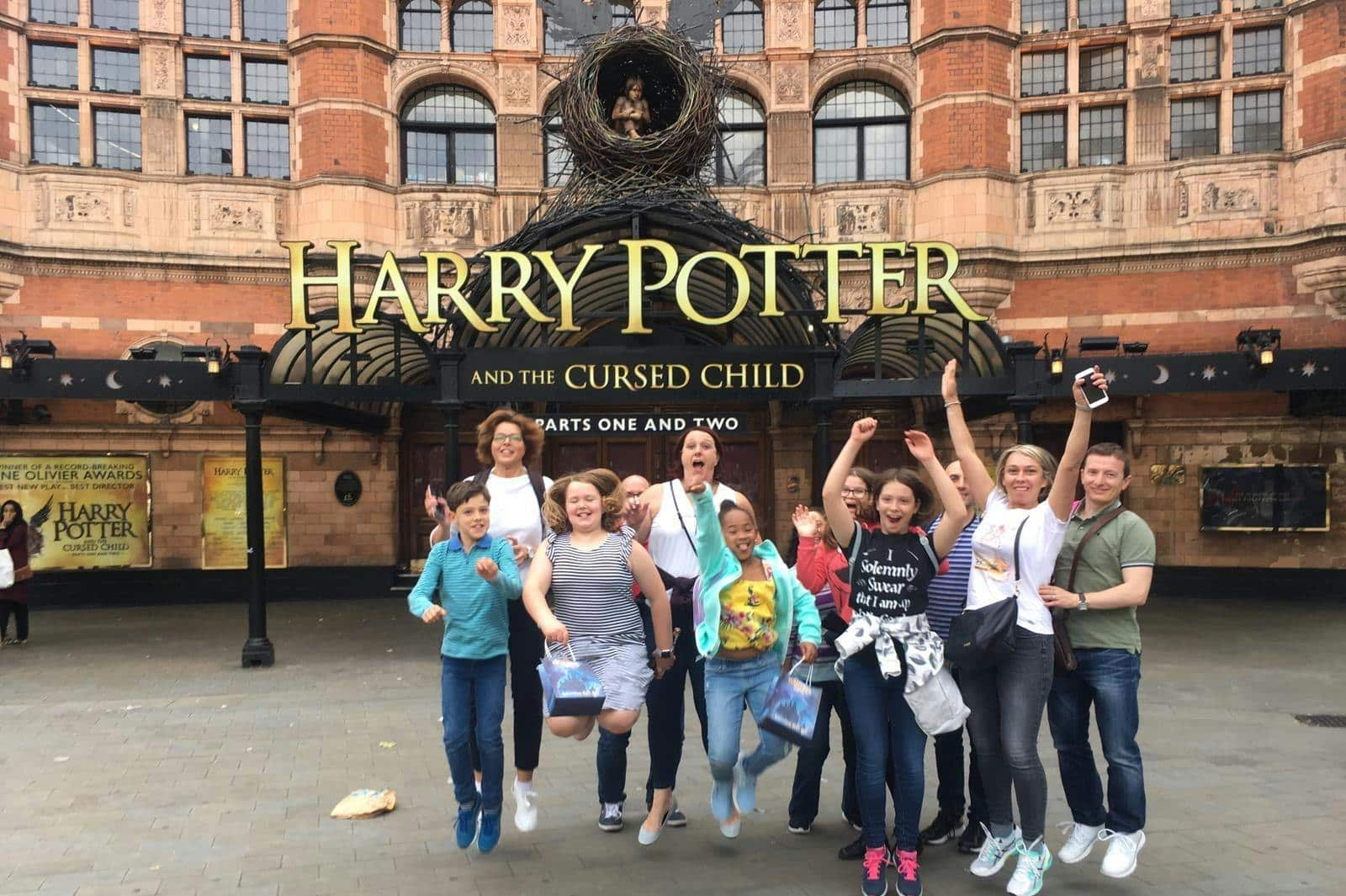 London: Harry Potter Film Sites Tour + River Cruise - 3